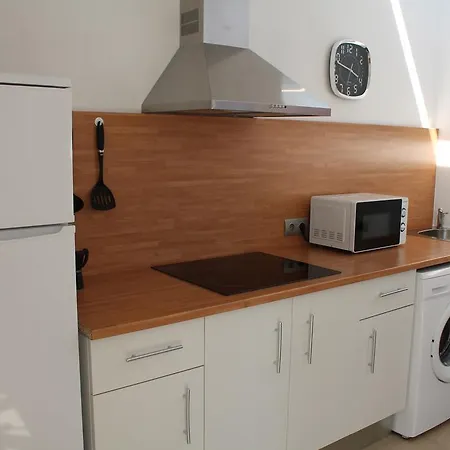 Romani Apartman *